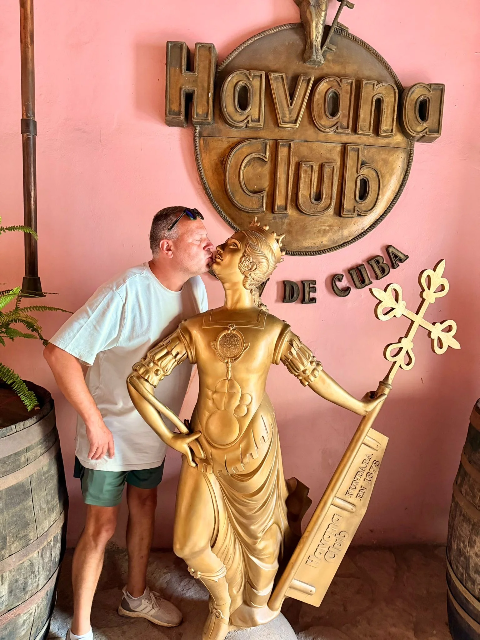 Tommy im Havana Club de Cuba